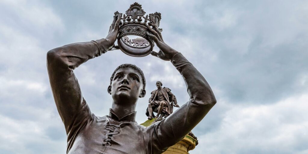 Henry V and William Shakespeare -Gower Monument, Stratford Upon Avon